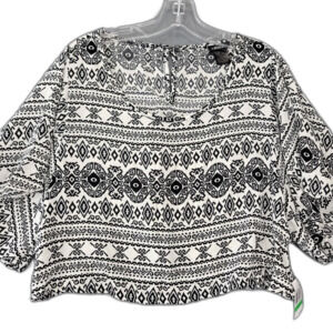 Stoosh Black White Crop Top Preppy Shirt Scoop Short Sleeves NEW Women's Size L